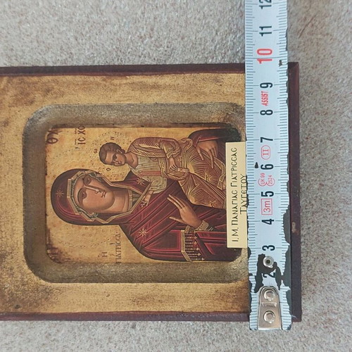 Wooden icon of Panagia Giatrissa