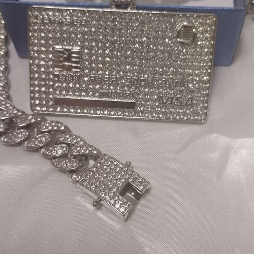 Bank Card Shape Pendant Necklace new, silver with zircon