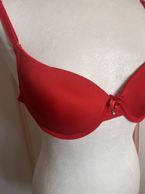 Bra like new, red