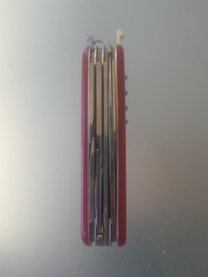 Victorinox Mountaineer ελβετικό μαχαίρι σαν καινούργιο