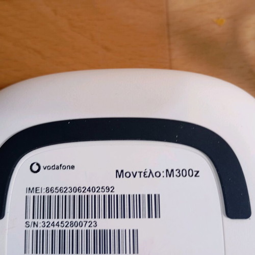 Vodafone WiFi router like new with SIM card port