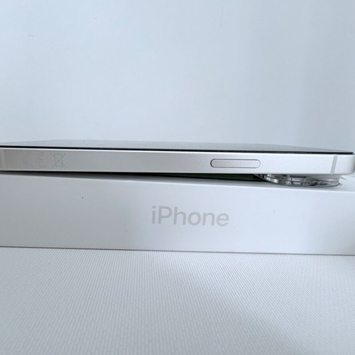 iPhone 14 Starlight 128GB like new, 5G, with Apple cases