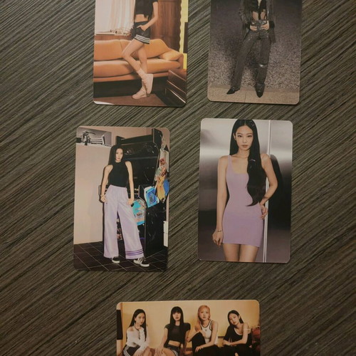 Blackpink Born Pink photocards like new, pack of 7