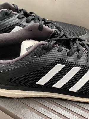 Adidas athletic shoes used, size 46 2/3, black
