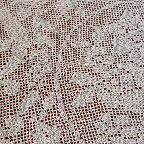 Handmade knitted beige motif new, 54×72.5 cm