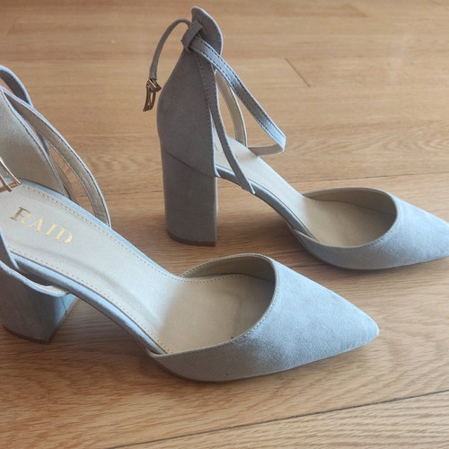 Gray pumps like new, size 41