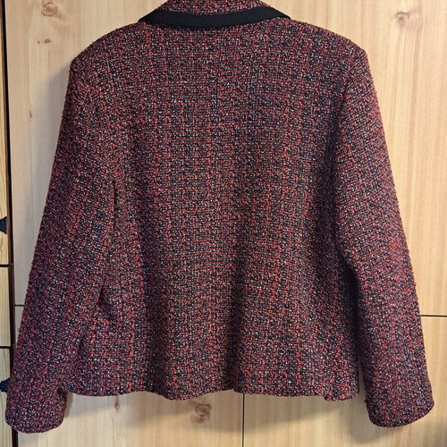 Chris women's wool jacket like new, red and black, size 5XL