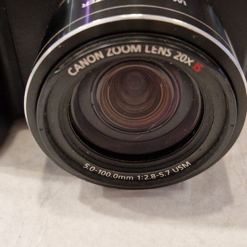 Canon PowerShot SX1 IS digital camera, 20x optical zoom, Full HD