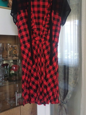 Paranoia Checked Dress like new, medium, short sleeve, black and red