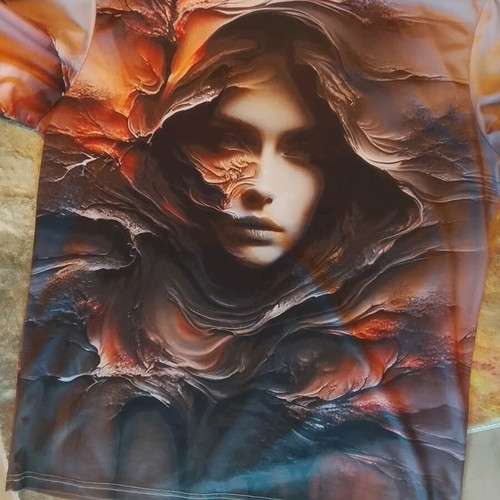 T-shirt like new, multicolored, size M