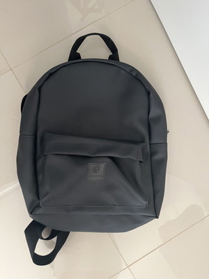 Handmade backpack Minimality Creation black leatherette, like new