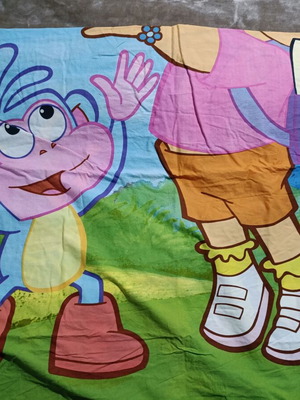 Dora the Explorer single bed set like new
