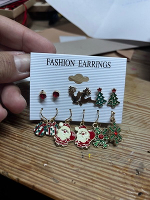 Christmas metal earrings set of 6 pieces new