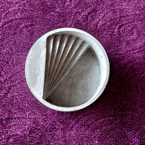 Handmade cement decorative piece, candle holder, 10.5 cm diameter