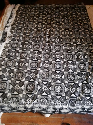 Κουβέρτες σαν καινούργιες, 160x210, καραμελωτές, σετ 2 τεμαχίων