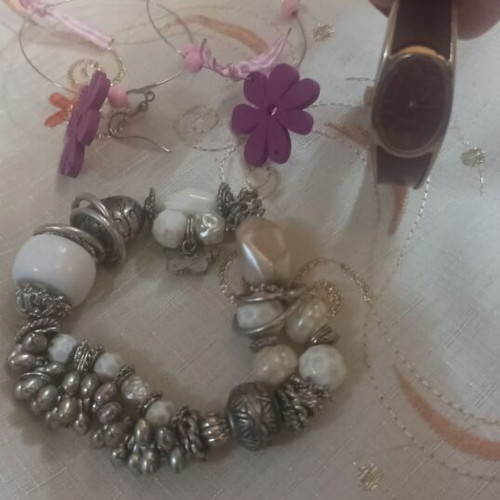 Geneva De Lux vintage women's watch used with bracelet and earrings gift