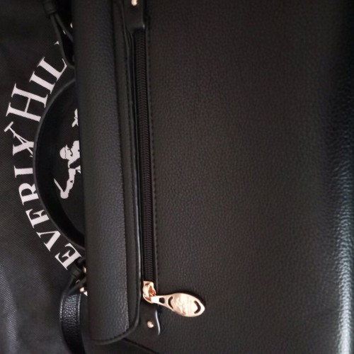 Polo Club Beverly Hills shoulder bag black like new with gold details