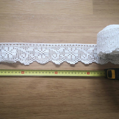 Needle lace 7.5 meters new