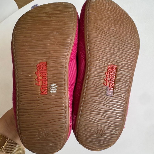 Living Kitzbühel children's wool slippers size 30 used, pink, flexible sole