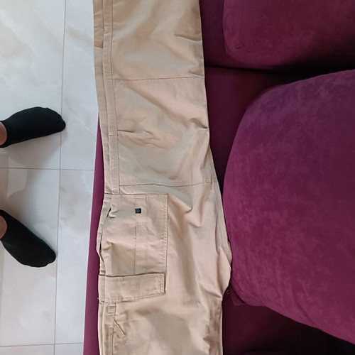 Pentagon beige pants size L like new