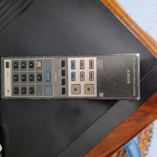 Sony CDP-101 CD player used with remote control