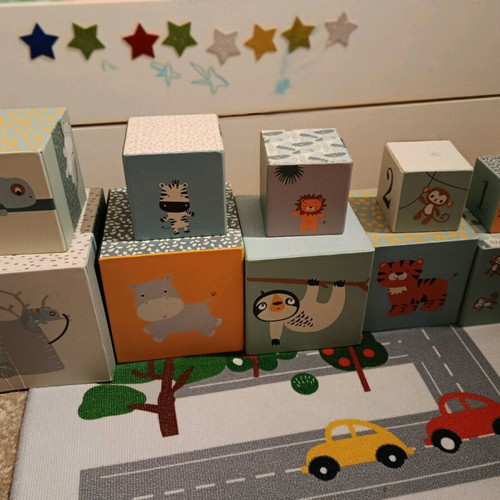 Prenatal Paper Tower Like New