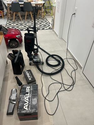 Kirby Avalir vacuum with Avalir Multi-Surface Shampoo system like new