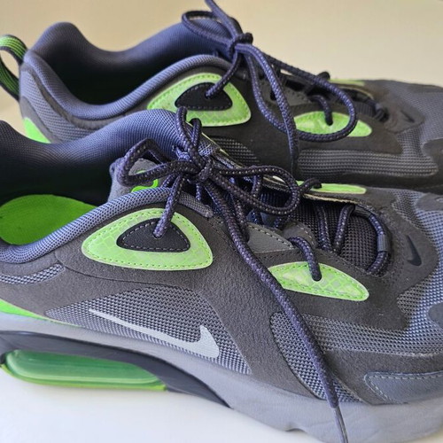 Nike Air Max 200 WTR size 44 like new, gray and green