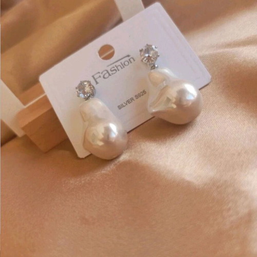 Pearl earrings with diamond new, 925 silver