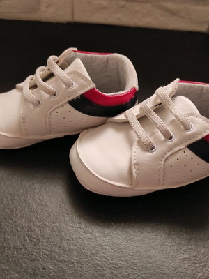 Baby shoes boy size 20 new