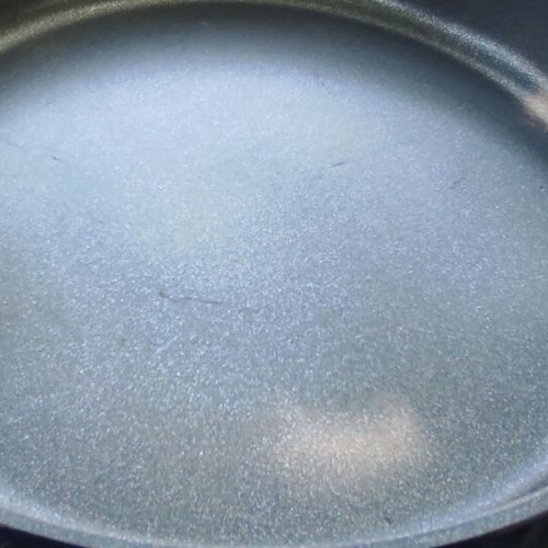 Nonstick frying pan 33 cm
