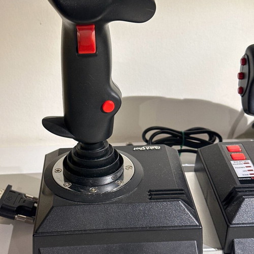 Squadron Commander Quickshot QS-202 vintage joystick like new for Windows 95