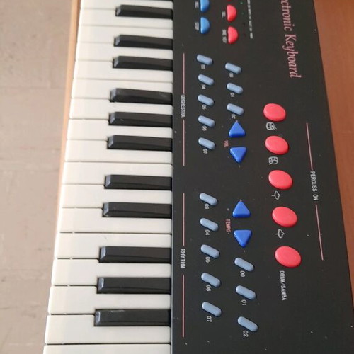 Miles 3738 children's keyboard used for ages 6+