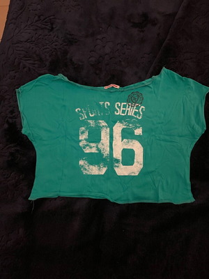Crop Top t shirt women's BodyTalk green like new size L