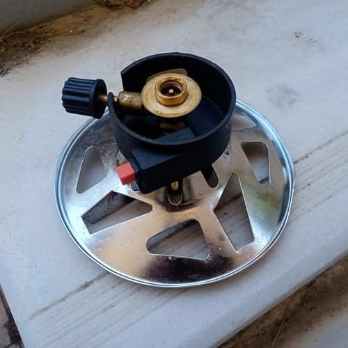Portable Gas Stove SGC90 used with automatic ignition for 500gr bottle