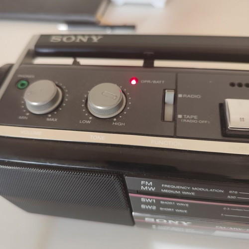 Sony CFS-210S vintage radio cassette player used