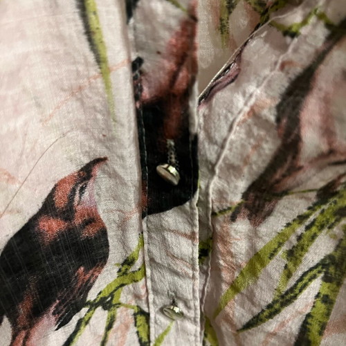 Women's pink shirt-blouse like new with bird patterns