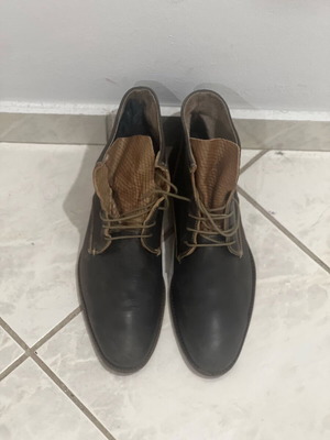 Banker shoes black boots like new, size 44
