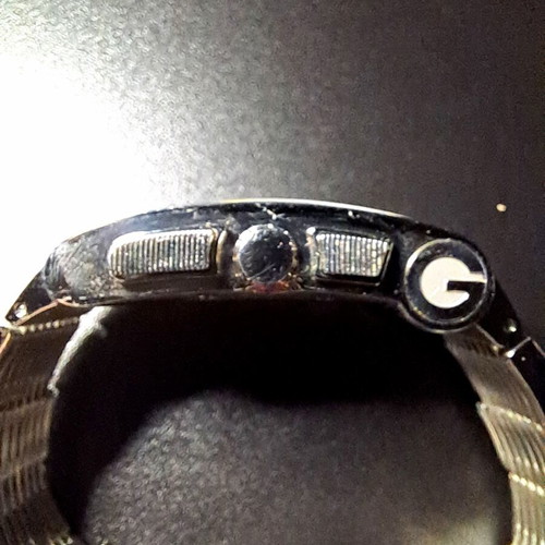Gucci 8600M Chronograph Quartz Watch like new, silver