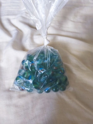 Glass marbles like new, 320 gr