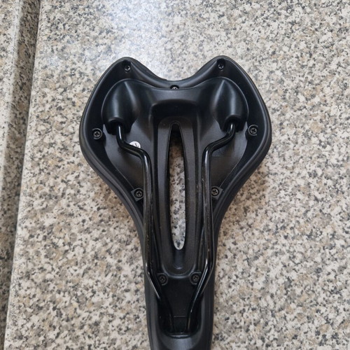 Bicycle saddle gel new