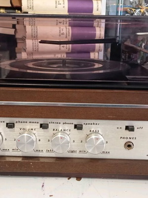Hantarex K1010 vintage hi fi solid state used with amplifier and turntable