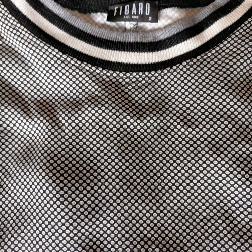 Figaro blouse with 3/4 sleeves like new, black and white