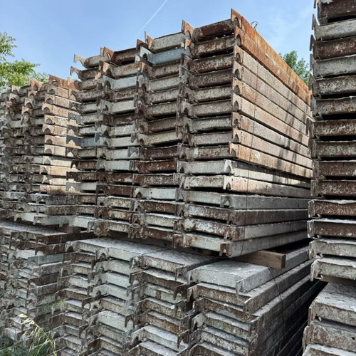 Scaffolding grates used, 3.09m length, 600 pieces available