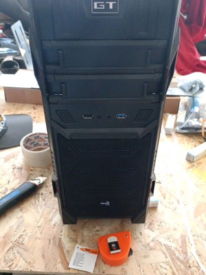 Aerocool GT MTX computer case new