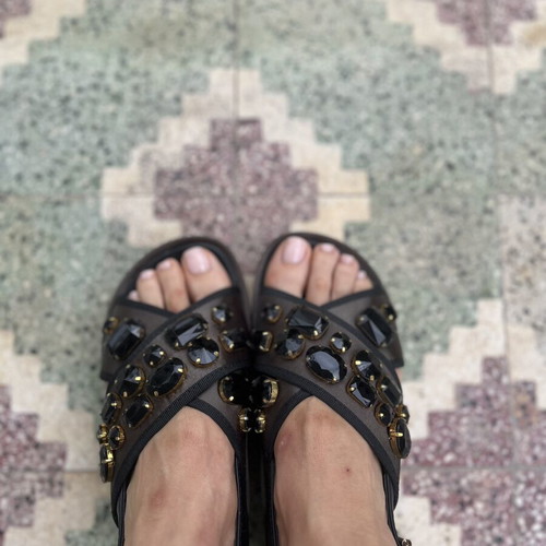 Bibi Lou green sandals like new, decorated with stones