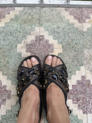 Bibi Lou green sandals like new, decorated with stones