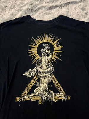 Filthy Fabric Unfollow T Shirt used, black and white, size L