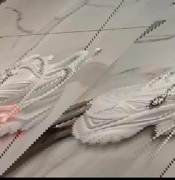 Маратонки за дами