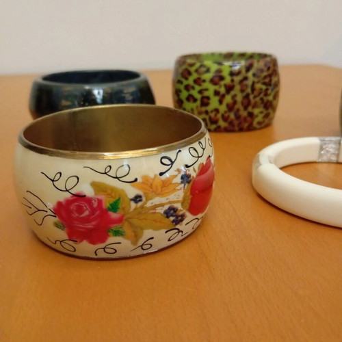 Set of various bijou bracelets new